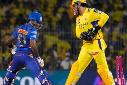 Dhoni Stumping