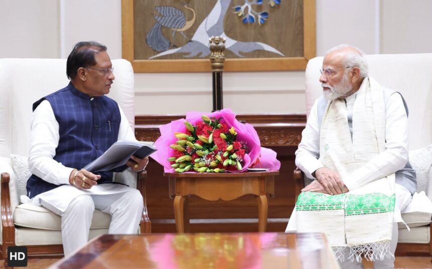 CM Met Pm Modi