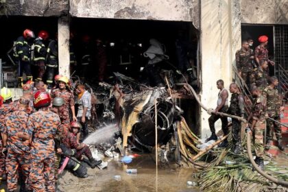 Bangladesh plane crash