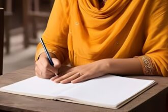 Pakistani Woman Teacher in Bihar