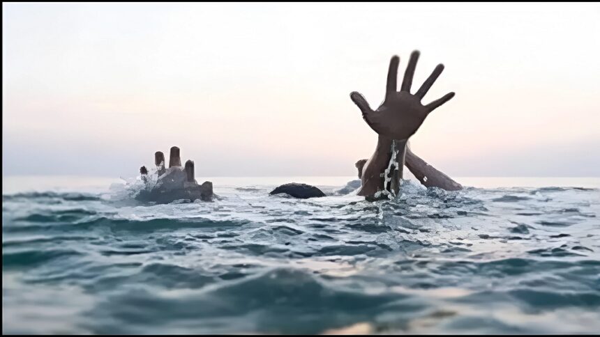 Father kills daughters Yamuna
