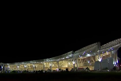 Airport Navigation System Fails