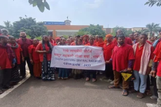 Raipur Porters protest