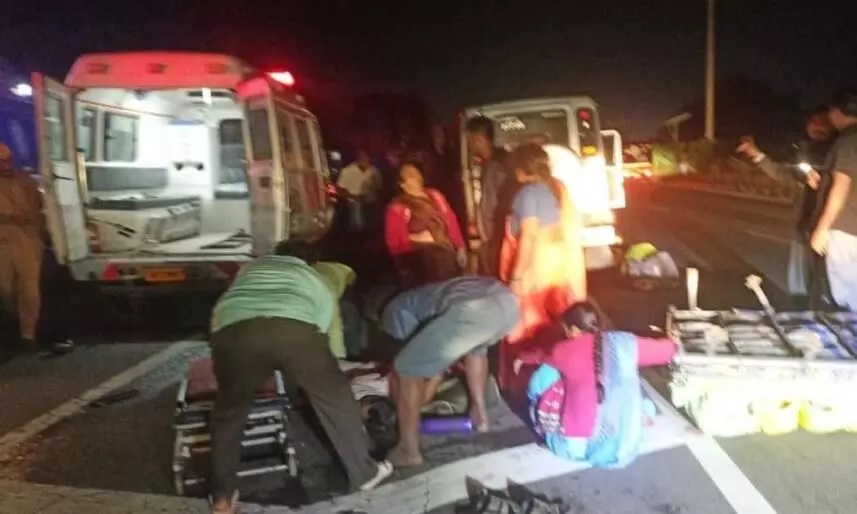 Andhra Pradesh road accident