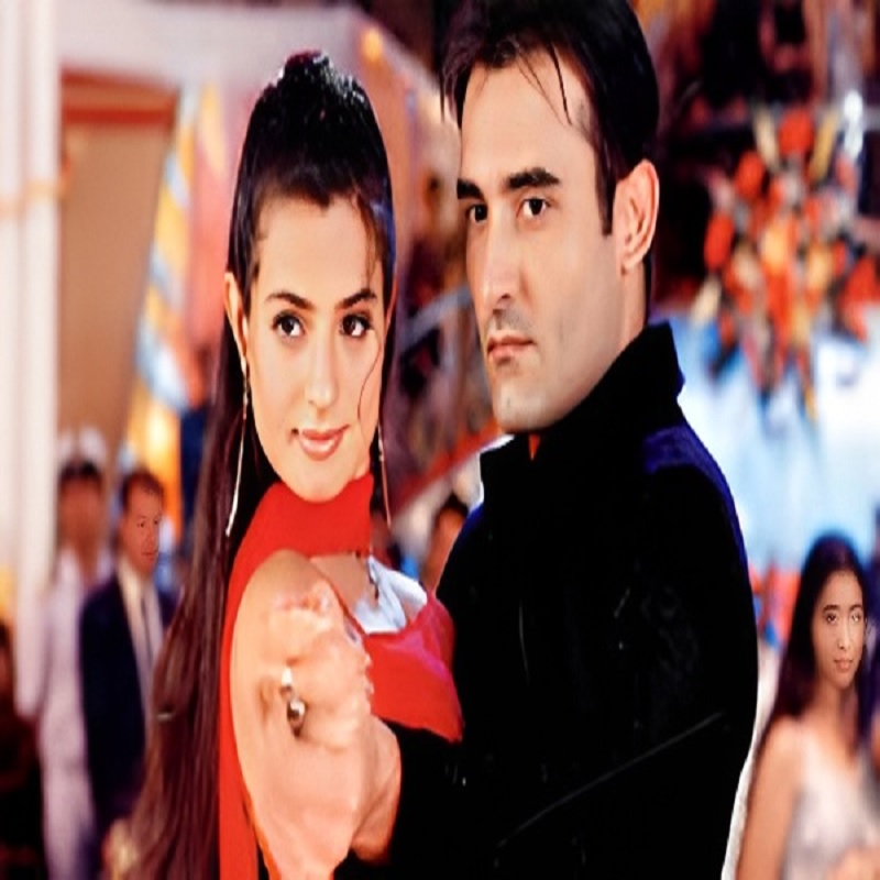 Ameesha Akshaye Trolling