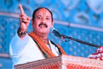 Pandit Pradeep Mishra