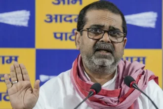 Awadh Ojha Quits Politics