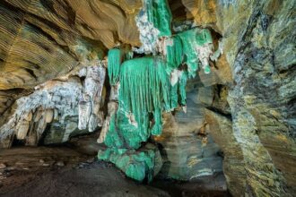 Kanger Valley Green Cave