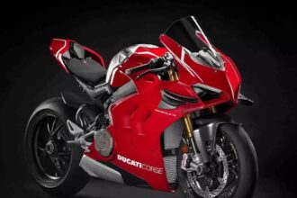 Ducati Panigale V4 R