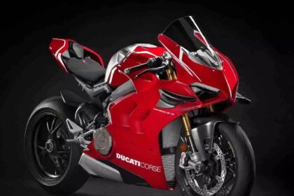 Ducati Panigale V4 R