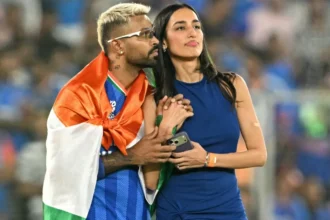 Hardik Pandya Tricolor Complaint Pune