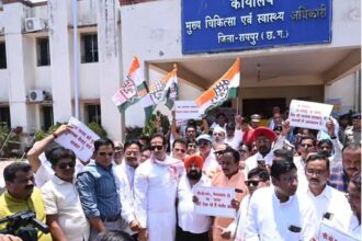 Congress Protest Health System