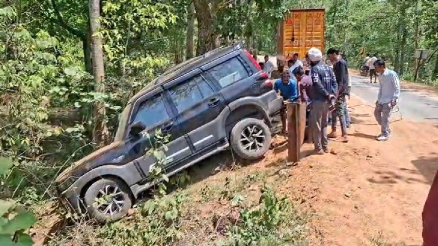 Tehsildar Scorpio Accident