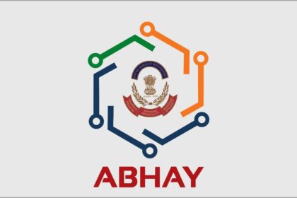 डिजिटल अरेस्ट” जैसे स्कैम से लोगों को बचाने के लिए Central Bureau of Investigation ने ‘ABHAY’ नाम का AI-पावर्ड हेल्पबॉट लॉन्च किया है। यह चैटबॉट नागरिकों को फर्जी CBI नोटिस की पहचान करने और ऑनलाइन ठगी से बचाने में मदद करेगा।