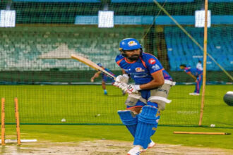 MI vs RCB Raipur Match