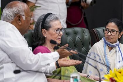 Congress vs TMC