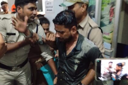 Dhamtari Self Immolation Attempt 