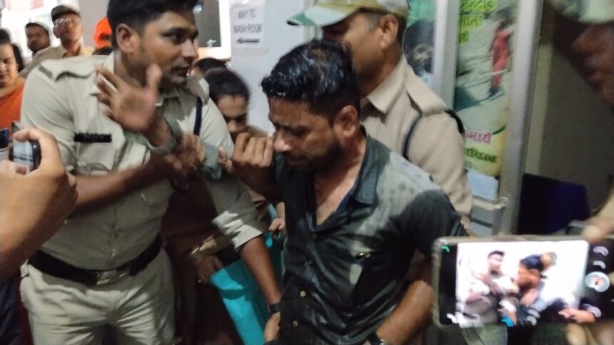 Dhamtari Self Immolation Attempt 