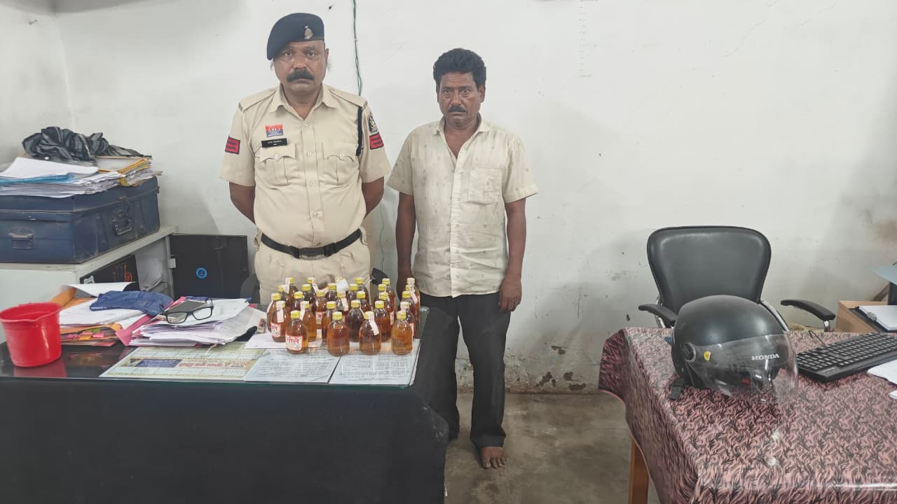 Durg Illegal Liquor Action