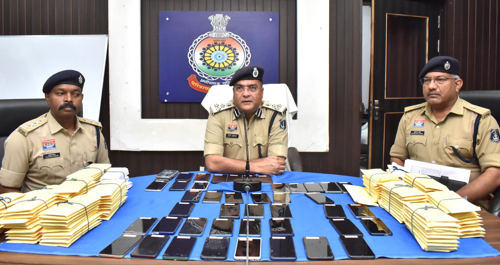 201 lost mobiles recovered