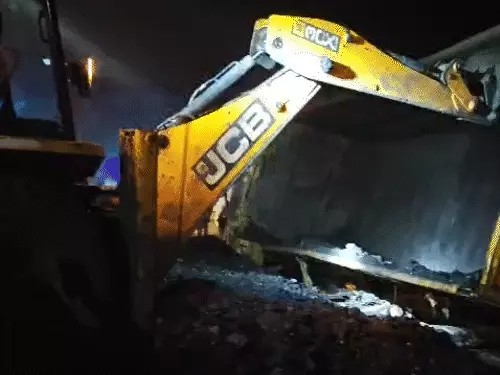 Bilaspur Trailer Accident