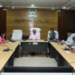 Gariaband Collector Meeting