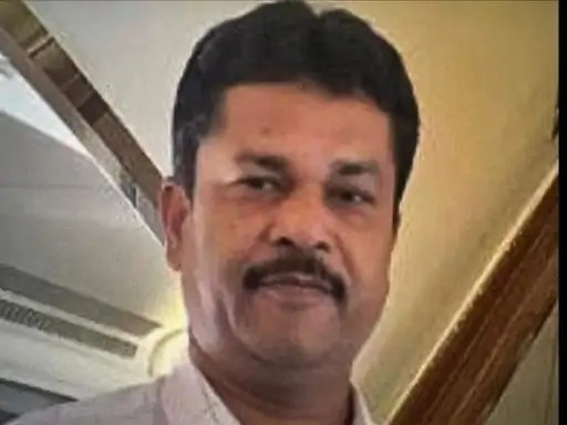 Durg Property Dealer Case : टेबल पर बंदूक रखकर कराए जमीन के कागजों पर हस्ताक्षर