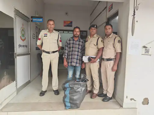 Pendra Ganja Seizure