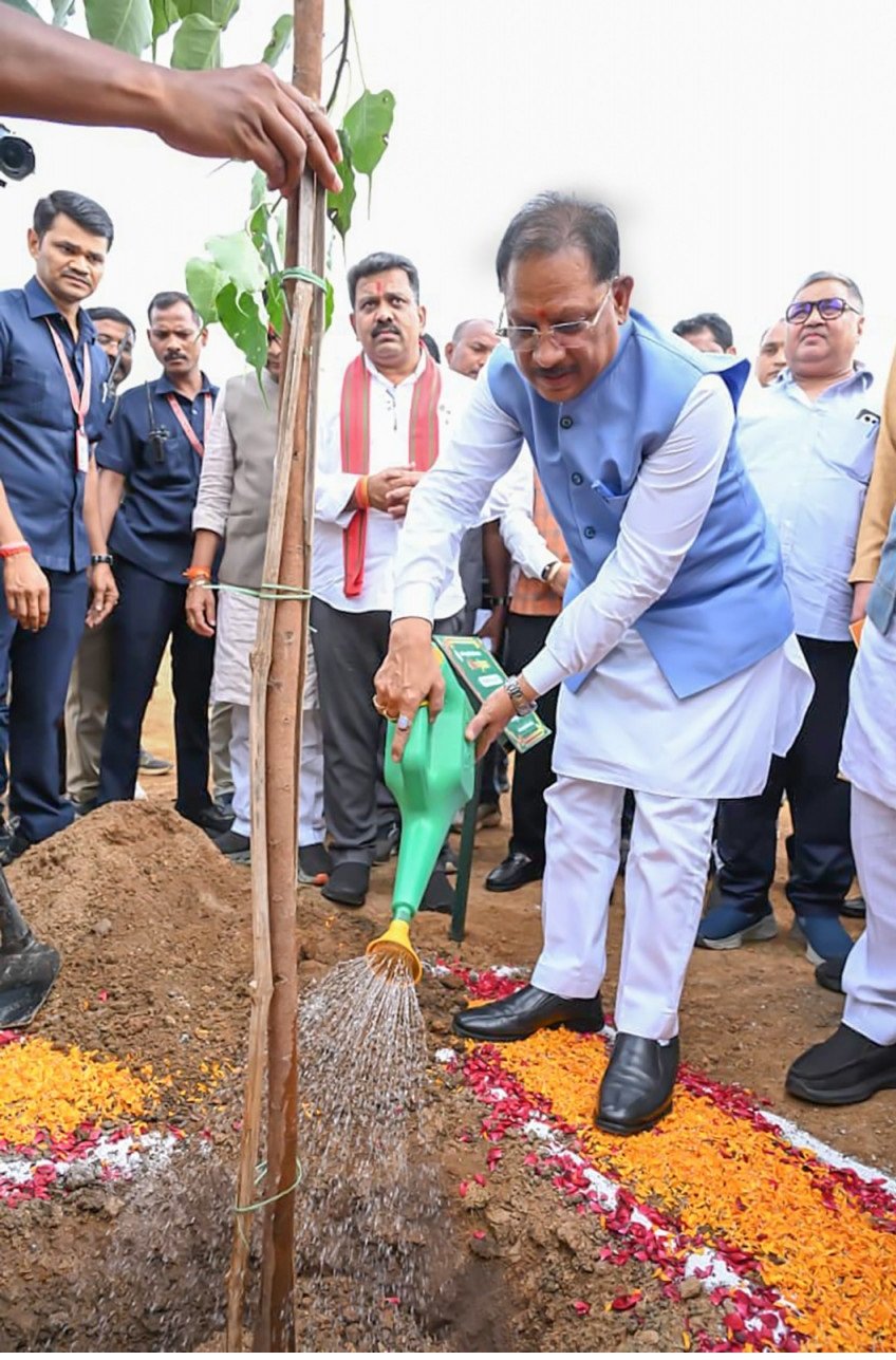 Peepal For People Campaign : 15 एकड़ में लगाएंगे 2500 से ज्यादा पीपल के पौधे, मुख्यमंत्री ने शुरू किया अभियान