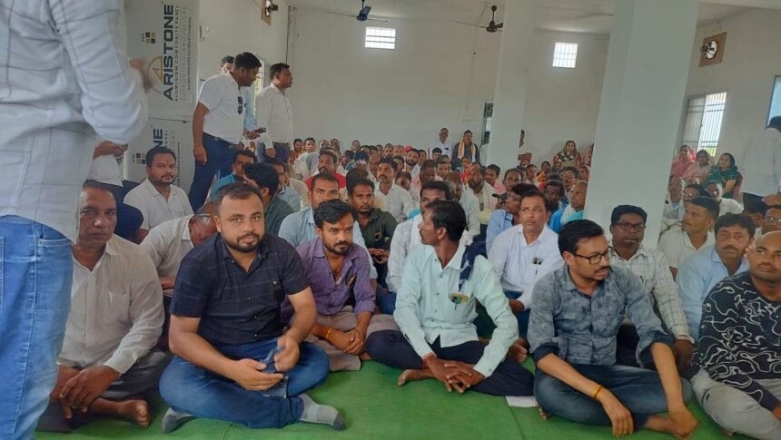 Sihawa Congress Meeting  : मगरलोड सम्मेलन में कांग्रेस का शक्ति प्रदर्शन, इन मुद्दों पर भाजपा को घेरने का आह्वान