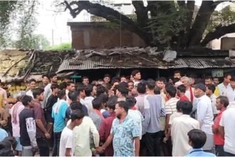 Tractor Accident : अनियंत्रित ट्रैक्टर ने 4 साल के मासूम को कुचला, गांव में तनाव