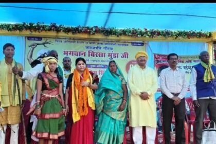 Takhatpur Politics : अघरिया से आशीष सिंह ने फूंका सियासी बिगुल, विश्व आदिवासी दिवस पर दिखा शक्ति प्रदर्शन