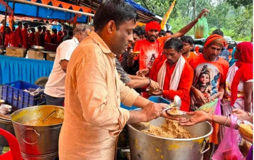 Jaleshwar Mahadev Bhandara : जलेश्वर महादेव मंदिर में उमड़ा आस्था का सैलाब