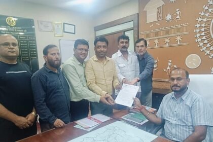 Pendra News : पट्टा वितरण की मांग, ब्लॉक कांग्रेस ने प्रशासन को सौंपा ज्ञापन