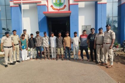 Raipur Police Action : स्वतंत्रता दिवस से पहले पश्चिम जोन में पुलिस की बड़ी कार्रवाई, 140 आबकारी केस