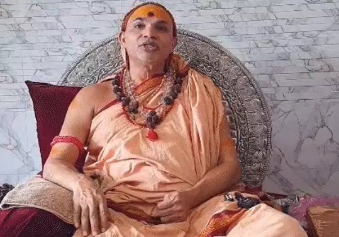 Shankaracharya Avimukteshwaranand  : शंकराचार्य का भाजपा सरकार पर हमला, बोले- 'डबल इंजन नहीं, केंद्र की बोगी बन गया है 36गढ़
