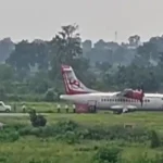 Bilaspur Airport : लैंडिंग के वक्त फटा विमान का टायर, 37 यात्री बाल-बाल बचे