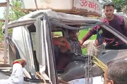 Balod Truck Pickup Accident