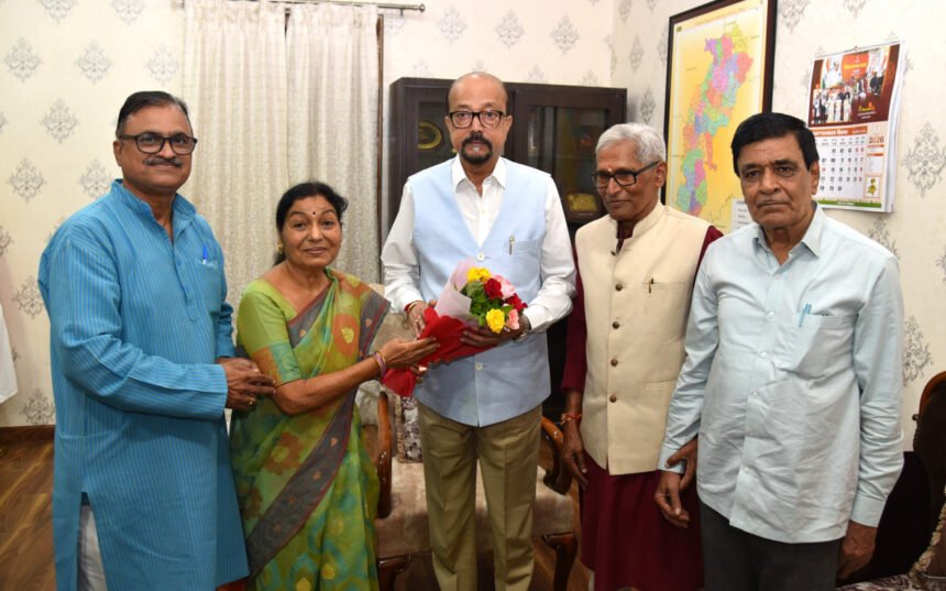 Chhattisgarhi Language 8th Schedule : छत्तीसगढ़ी को आठवीं अनुसूची में जगह दिलाने की तैयारी, राज्यपाल ने समिति बनाने की कही बात
