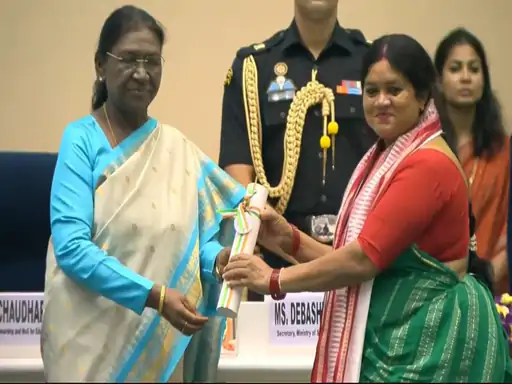 National Teacher Award : ग्रामीण स्कूल की शिक्षिका सुनीता यादव को राष्ट्रीय शिक्षक सम्मान, राष्ट्रपति ने किया सम्मानित