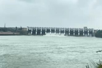 Gangrel Dam Water Release : गंगरेल से छोड़ा गया 30 हजार क्यूसेक पानी, 96.66% भर चुका बांध, महानदी किनारे अलर्ट