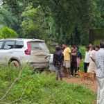 Ganja Smuggling Ambikapur : गांजा तस्करी की आशंका में स्कार्पियो जब्त, दो गिरफ्तार, गन्ने के खेत में 3 किमी दौड़ाकर पकड़ा