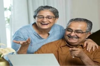 Post Office Schemes : बेटी से बुजुर्ग तक पैसा बढ़ाने का शानदार मौका, 8.2% ब्याज के साथ जानिए 72 लाख और 30 लाख वाली स्कीम का गणित