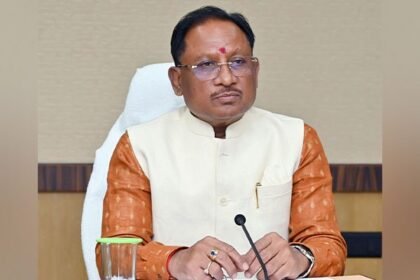 Bijapur Eklavya School Complaint : छात्राओं से दुर्व्यवहार की शिकायत पर CM साय सख्त, कलेक्टर को जांच और कार्रवाई के निर्देश