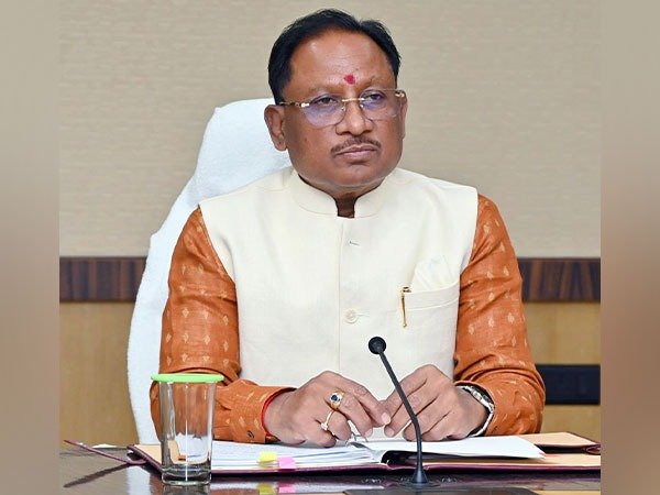 Bijapur Eklavya School Complaint : छात्राओं से दुर्व्यवहार की शिकायत पर CM साय सख्त, कलेक्टर को जांच और कार्रवाई के निर्देश