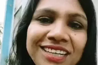 Teacher Notice Issue : ऑनलाइन अटेंडेंस पर शिक्षिका का विरोध, बोलीं- अधिकारियों के काम की भी हो निगरानी, मिल गया नोटिस