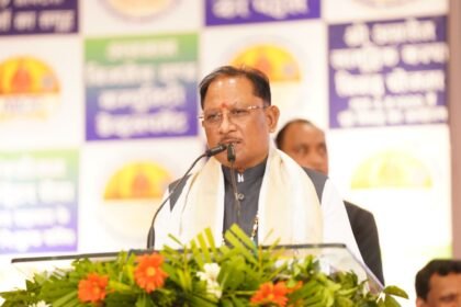 Chhattisgarh Industrial Investment : 8.23 लाख करोड़ के निवेश प्रस्ताव, 33 जिलों में खुलेंगे उद्यमिता विकास केंद्र