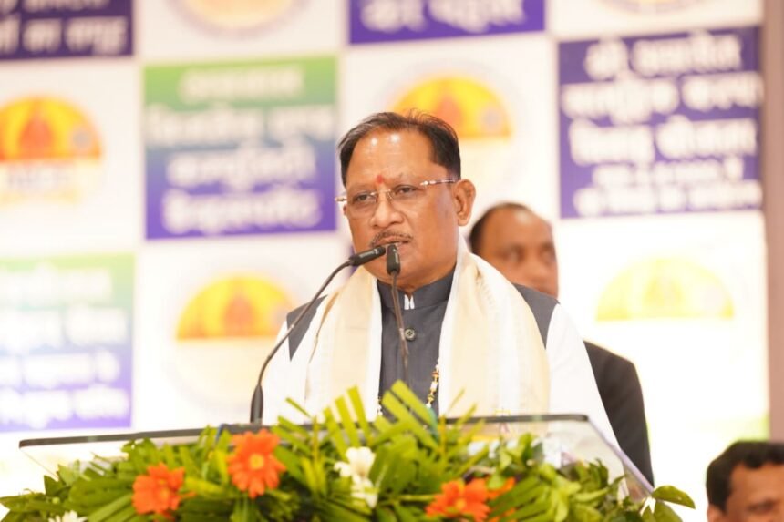 Chhattisgarh Industrial Investment : 8.23 लाख करोड़ के निवेश प्रस्ताव, 33 जिलों में खुलेंगे उद्यमिता विकास केंद्र