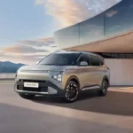 Kia Carens CNG : 12.12 लाख से शुरू हुई कीमत, Carens Clavis CNG भी लॉन्च, जानें फीचर्स और इंजन