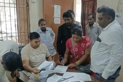 Korba Suicide Case : रील देखते-देखते गया नेटवर्क, महिला ने कीटनाशक का सेवन; इलाज के दौरान मौत